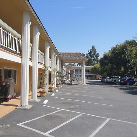 Caravelle Inn&Suites San José Extérieur photo