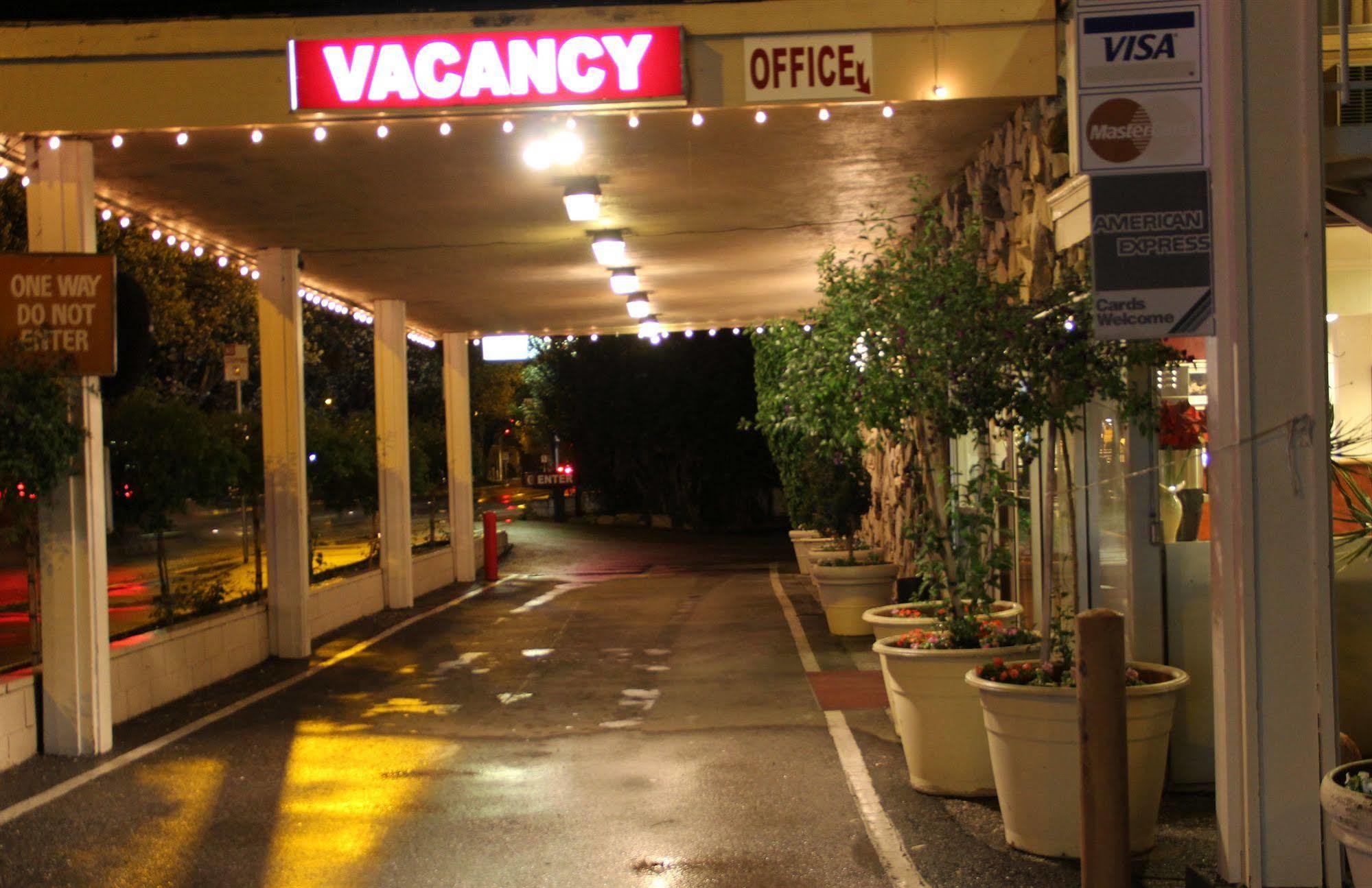 Caravelle Inn&Suites San José Extérieur photo