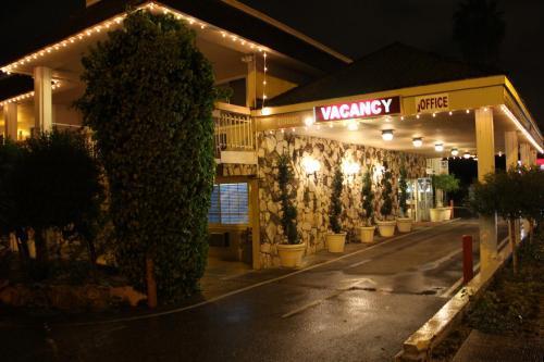 Caravelle Inn&Suites San José Extérieur photo